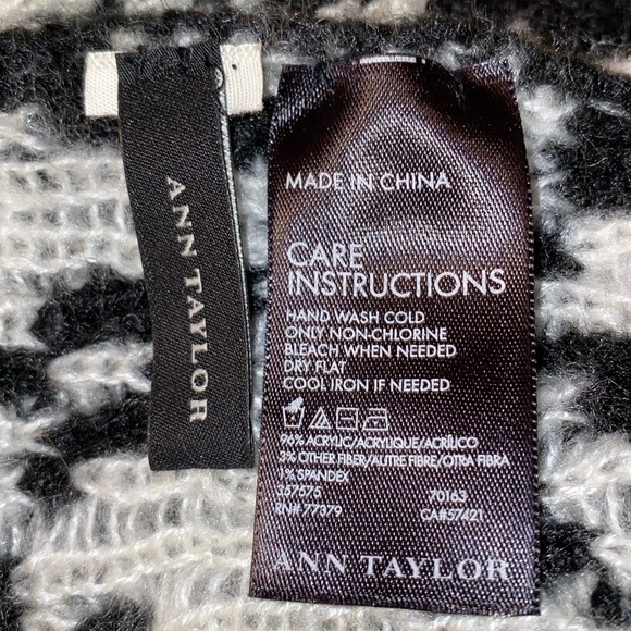 ANN TAYLOR snood infinity scarf knit cozy soft neck warmer leopard print size OS - Picture 4 of 6